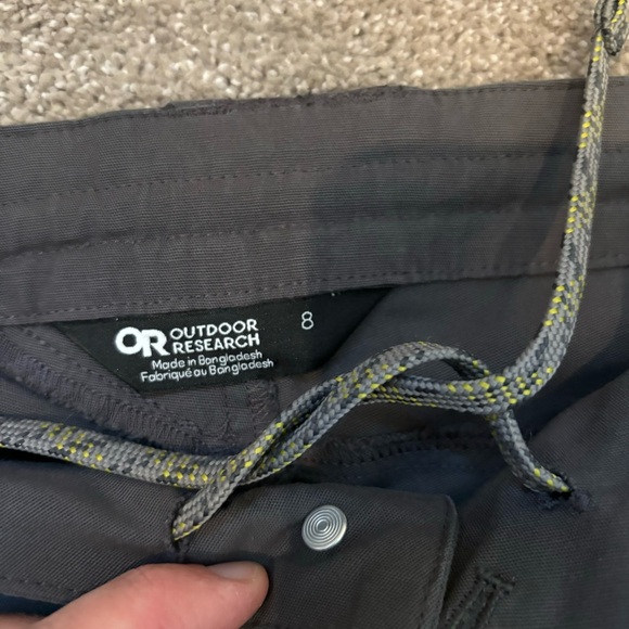 Outdoor Research hiking pants. Size 8. Mid rise. - Picture 3 of 3